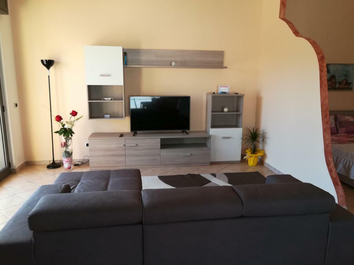 Dolce Casa Sara Villa Collemeto Eksteriør billede