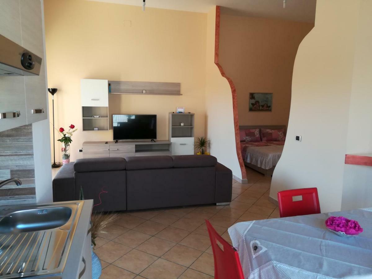 Dolce Casa Sara Villa Collemeto Eksteriør billede