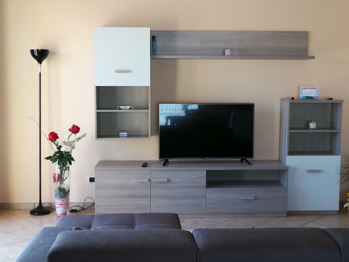 Dolce Casa Sara Villa Collemeto Eksteriør billede